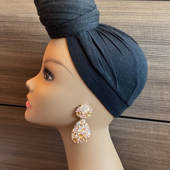 Colorful Crystals Drop Earrings - Picture 4 of 4